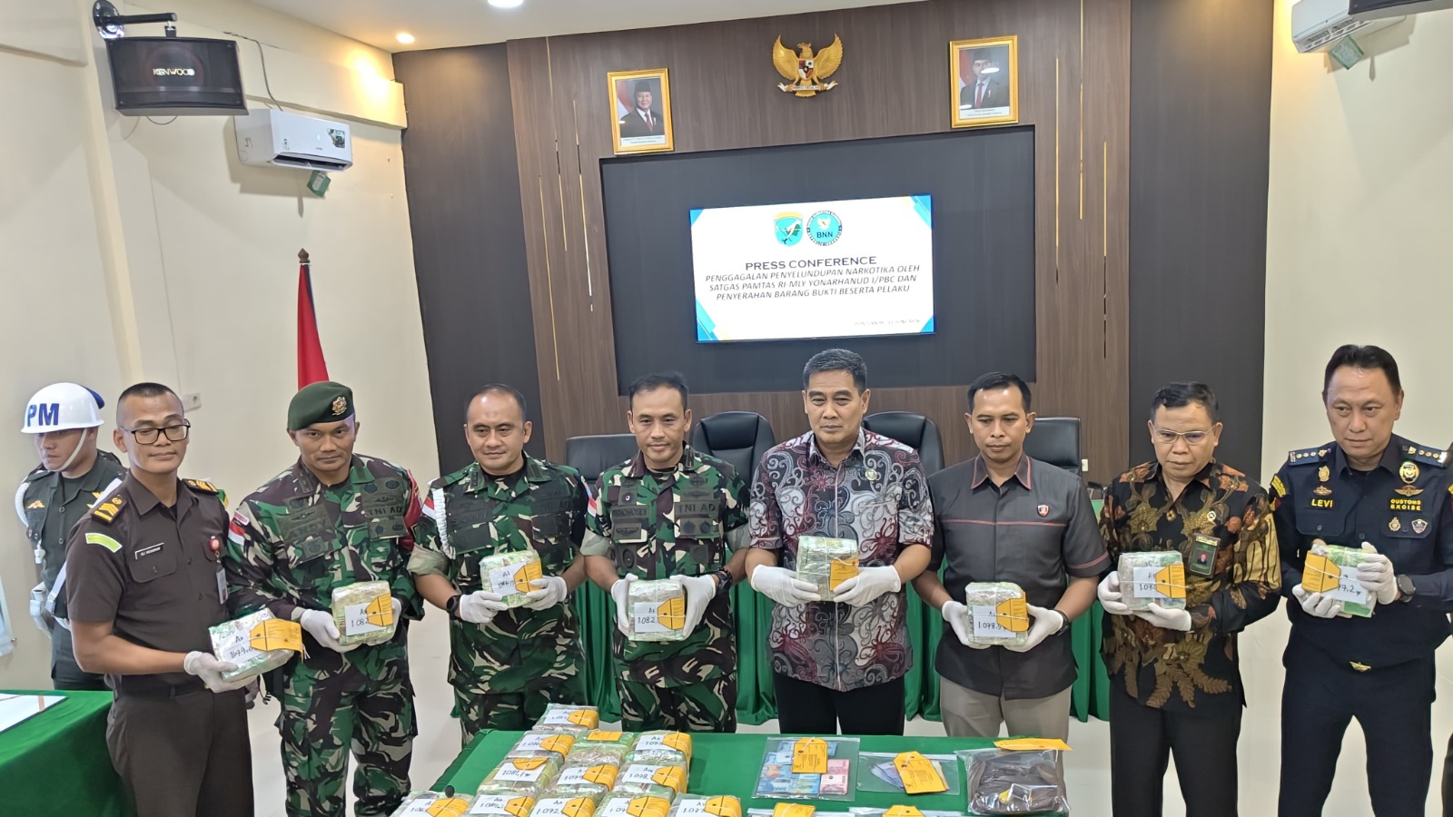 Operasi Senyap Satgas Pamtas Berhasil Bongkar Penyelundupan Sabu Lintas Negara